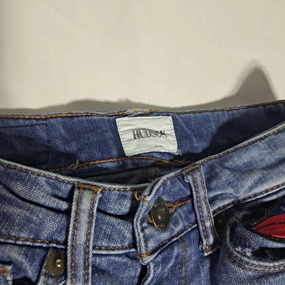 Hudson Kids Girls Size 7 Blue Distressed Denim Jean Patch Cut‎ Off Shorts